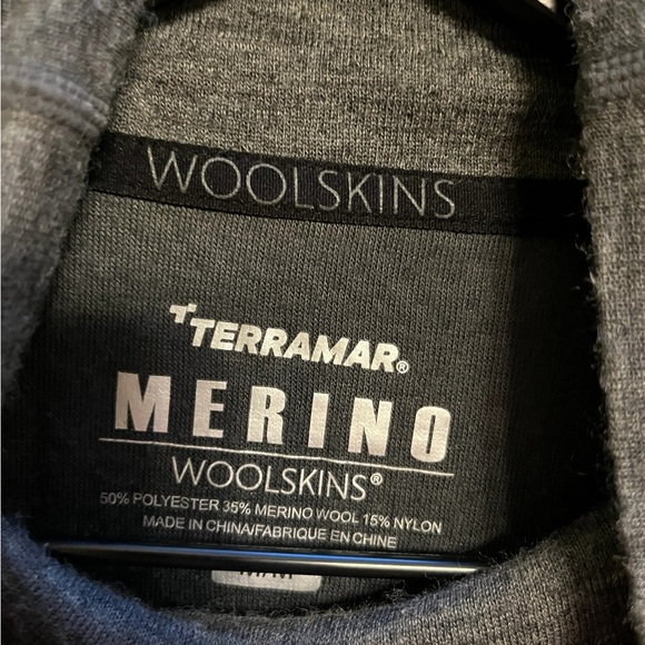 Woolskins grey turtleneck merino wool top size medium - Picture 2 of 13